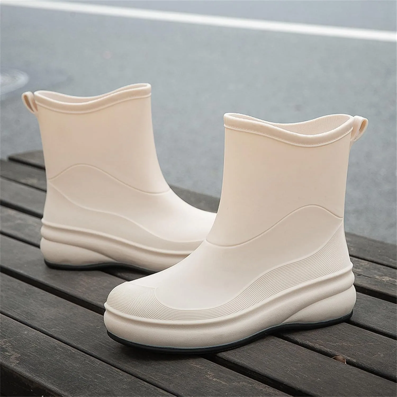 Mid Calf Rain Boots for Women Waterproof Garden Shoes Anti-Slip Rainboots Outdoor Work Rain Shoes