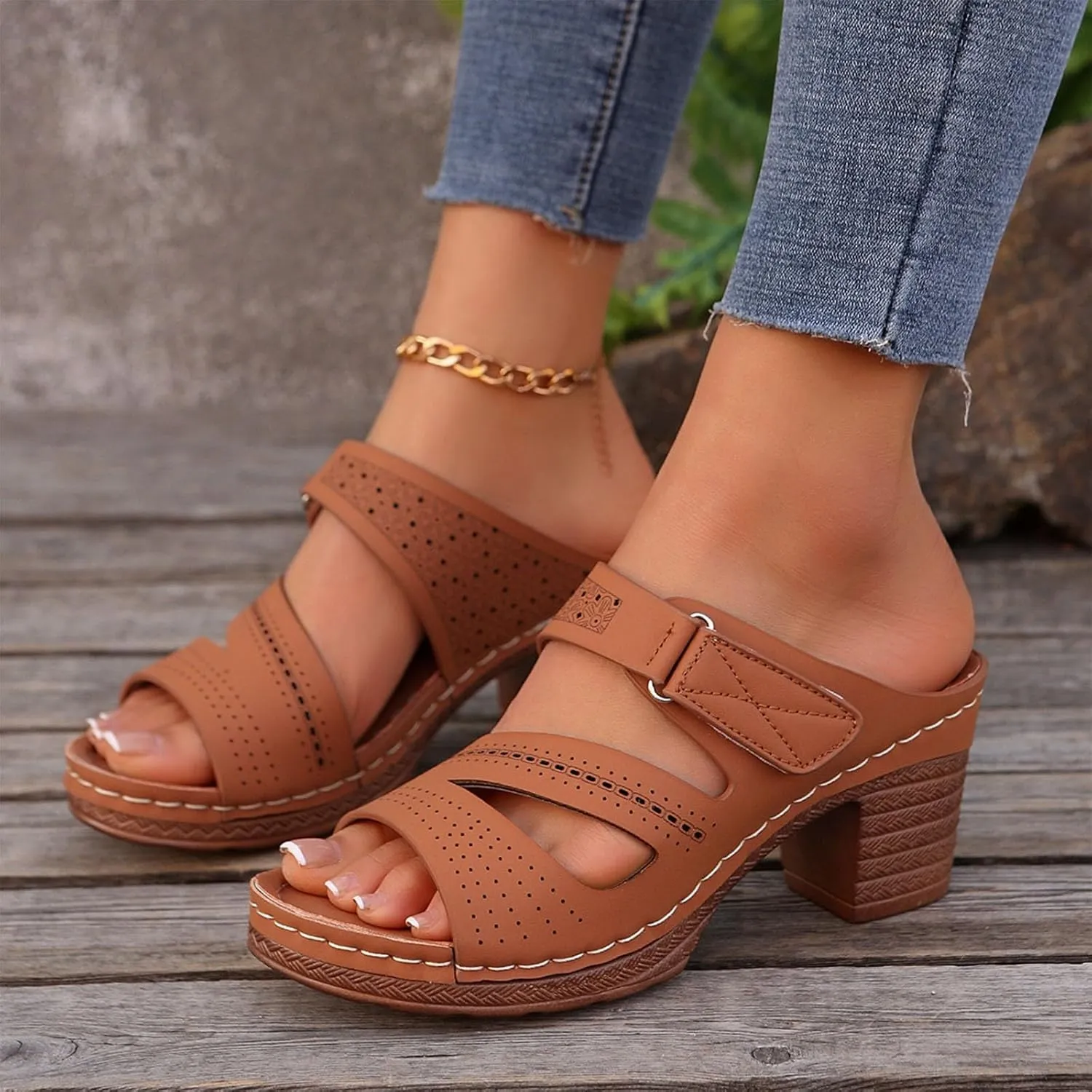 Women's Heeled Sandals Open Toe Casual Comfy Slipper 2025 Summer Hollow Out Low Block Chunky Heels Beach Walking Shoes